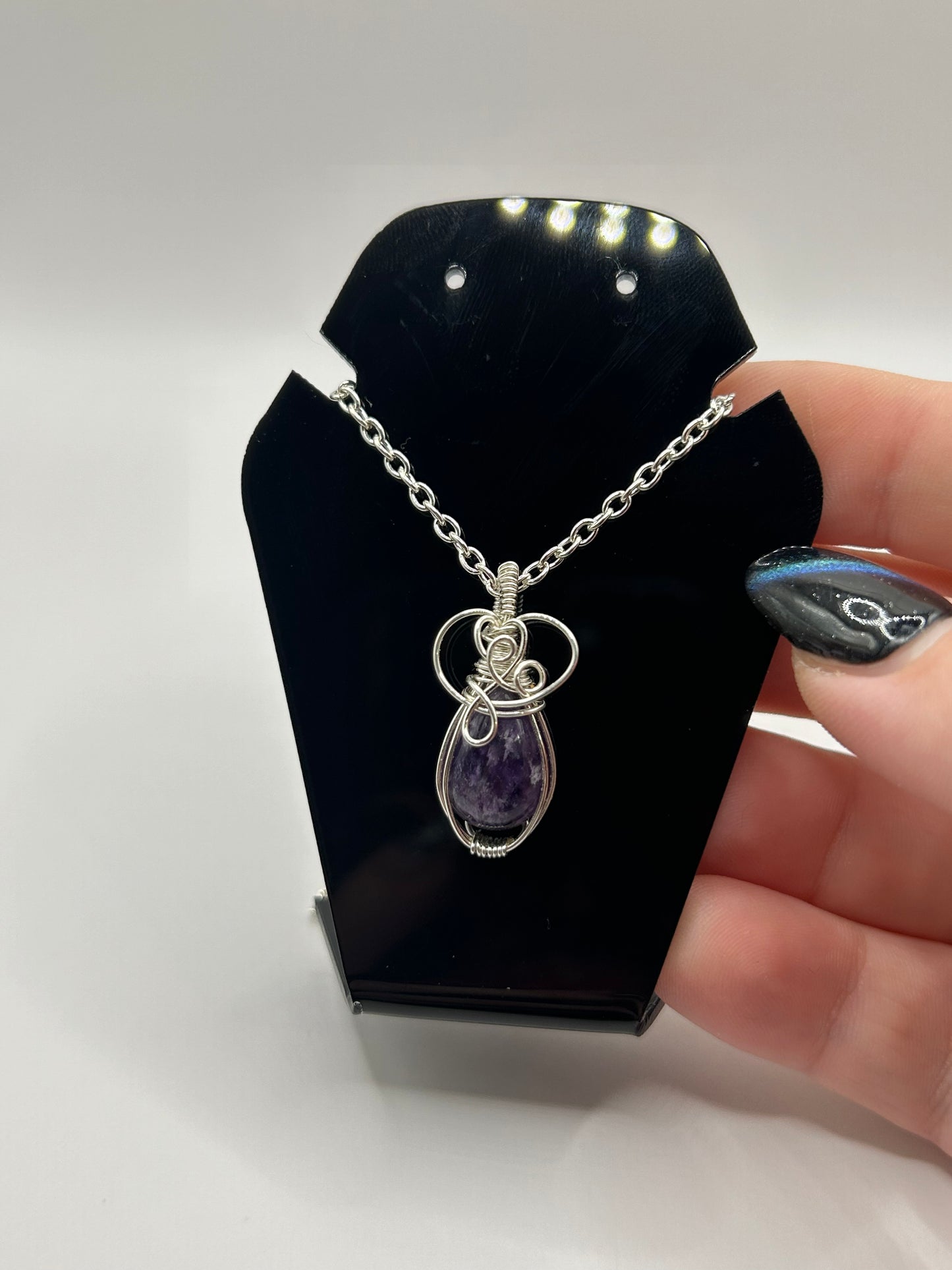 Feathered fluorite pendant