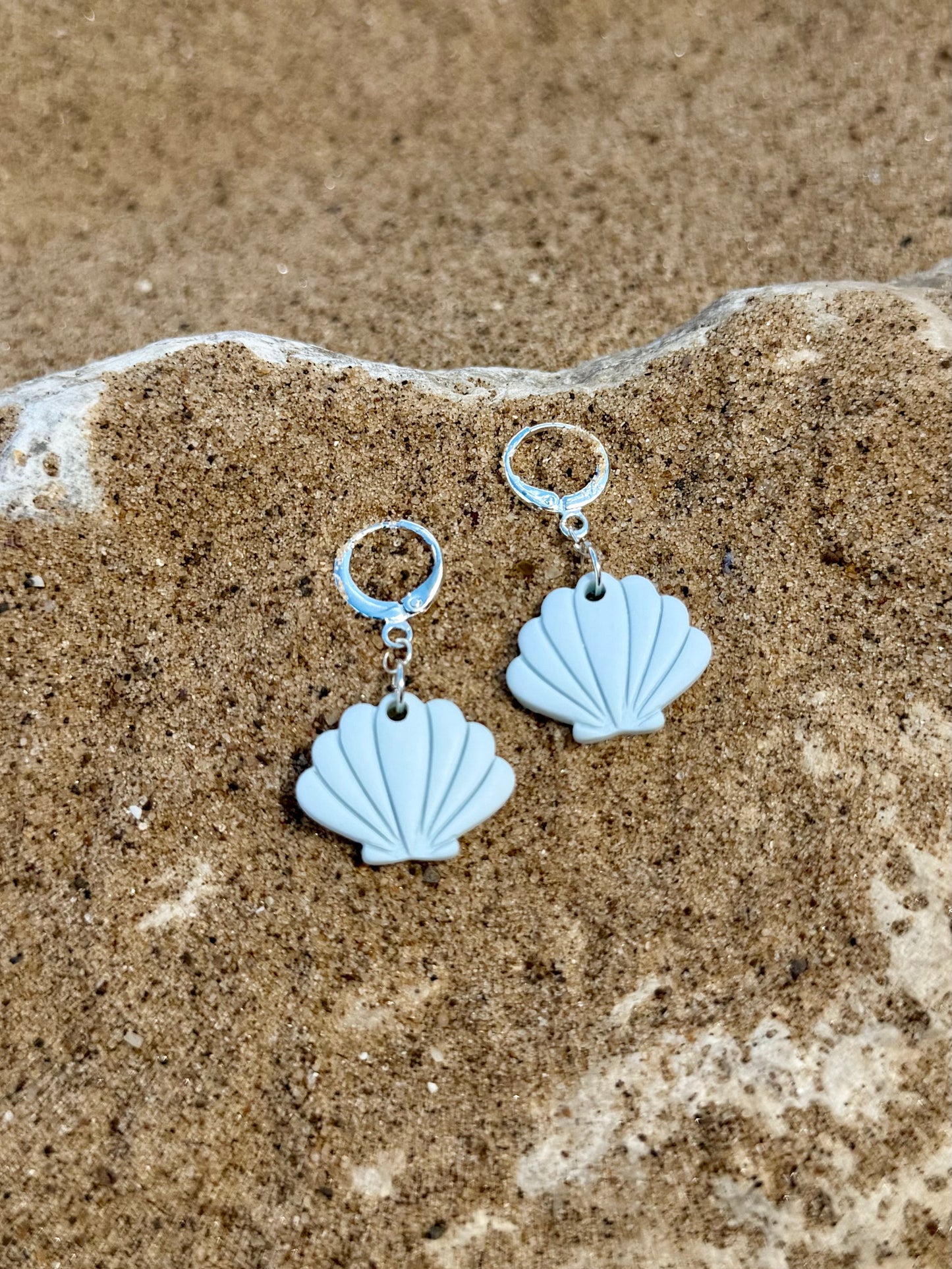 Aqua shell Huggies