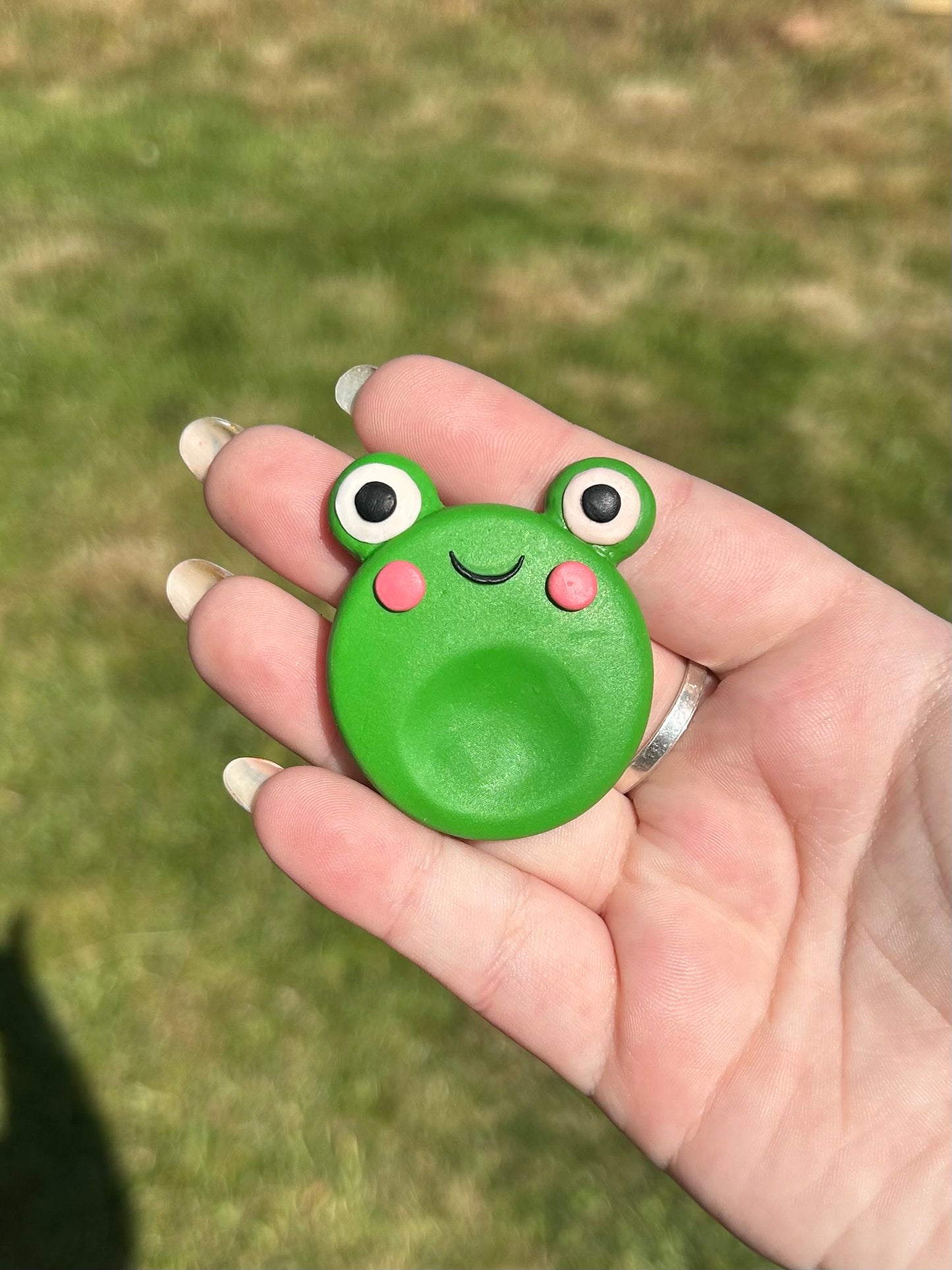 Mr Froggie thumbstone