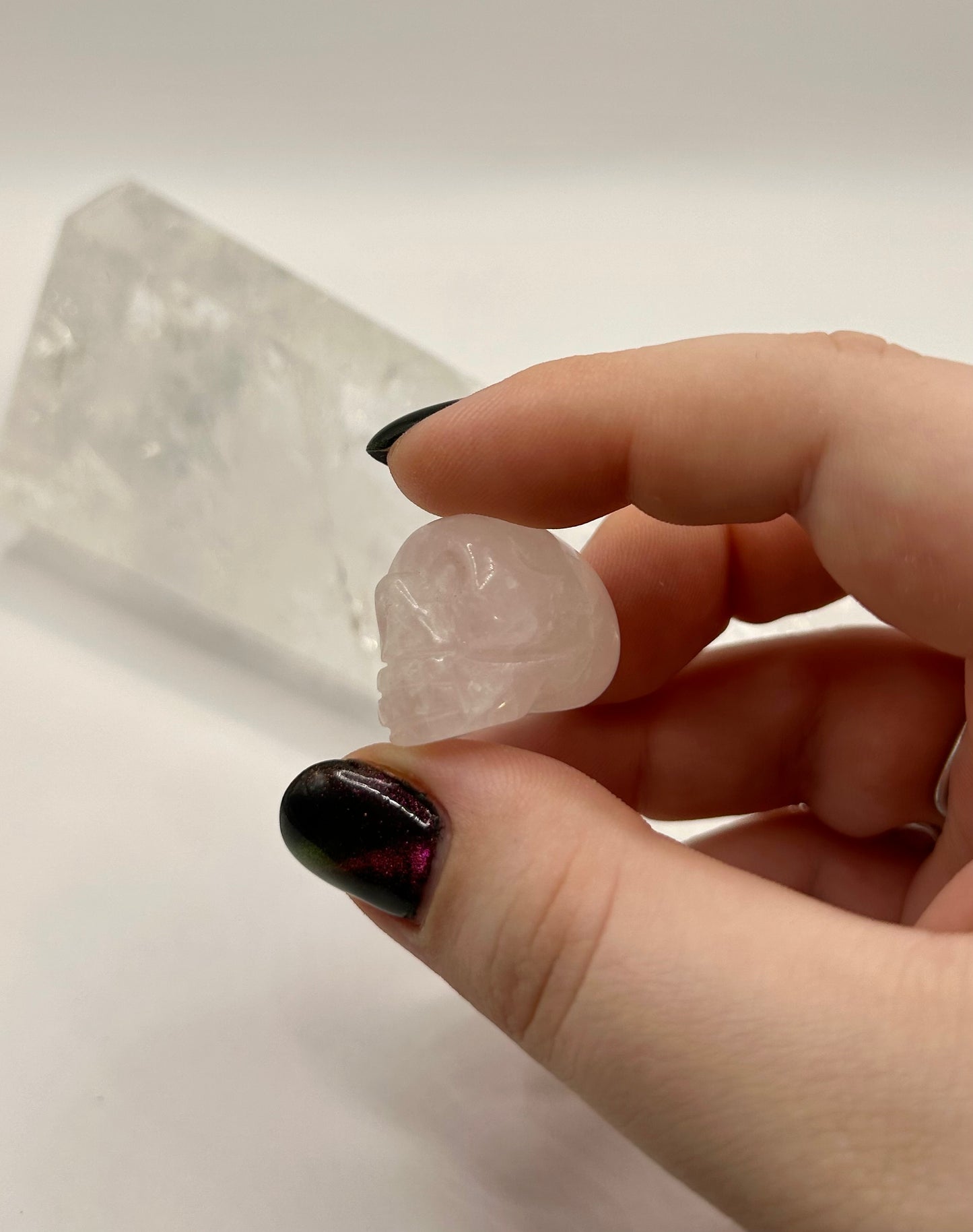 Rose quartz mini skull