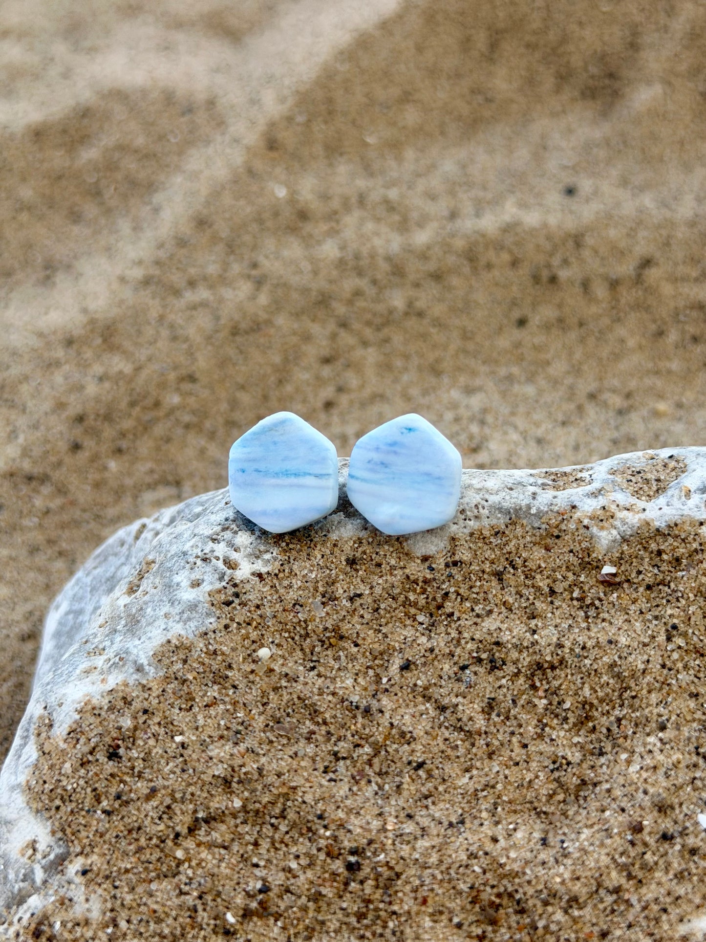Twilight glow studs