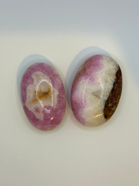 Pink aragonite palmstones