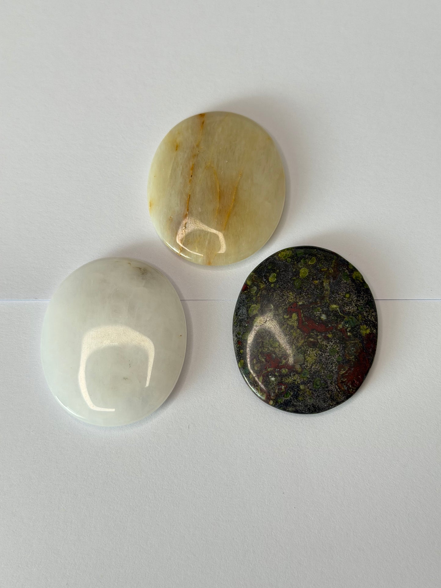 Crystal palmstones