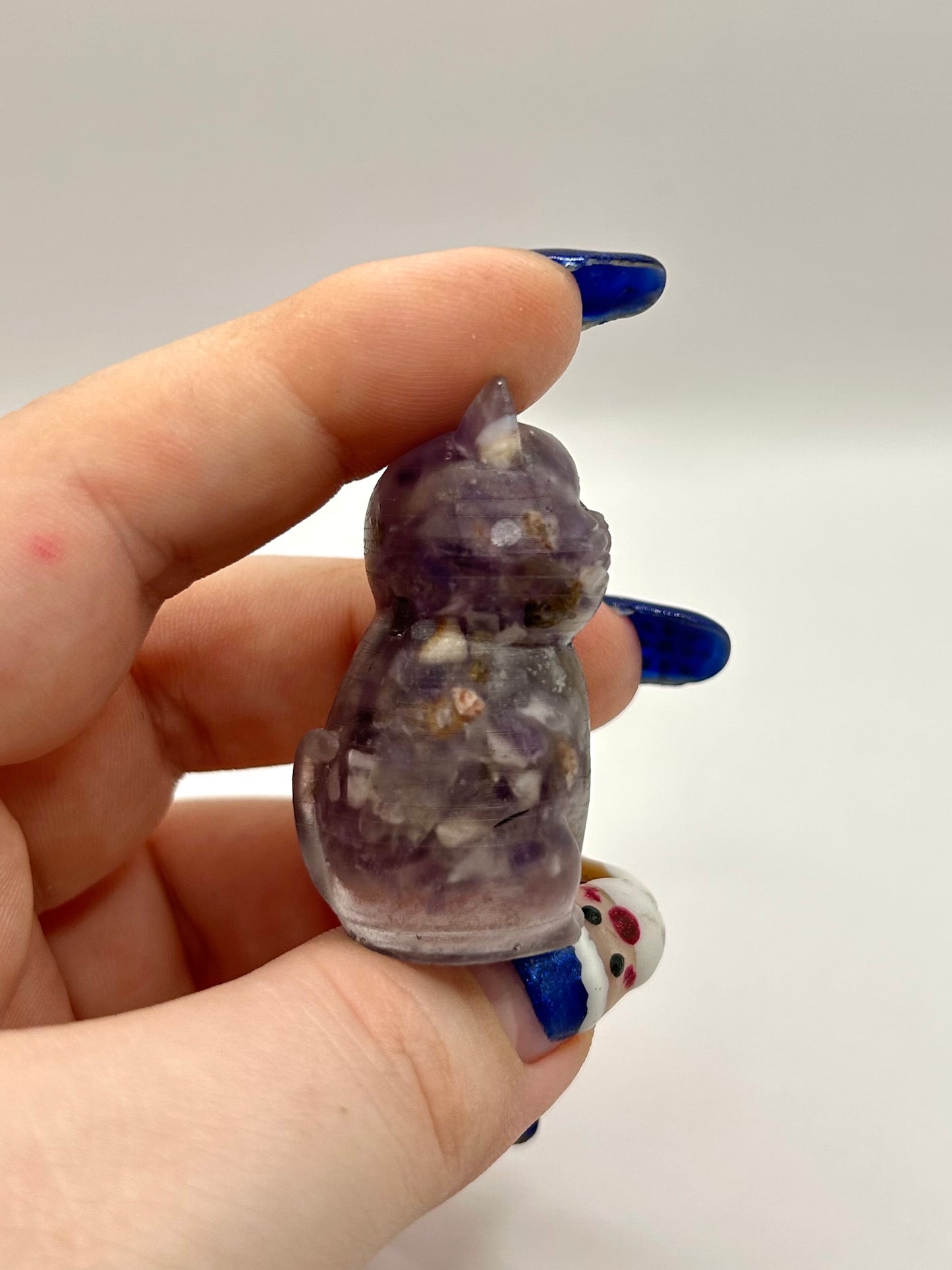 Amethyst resin cat sculpture