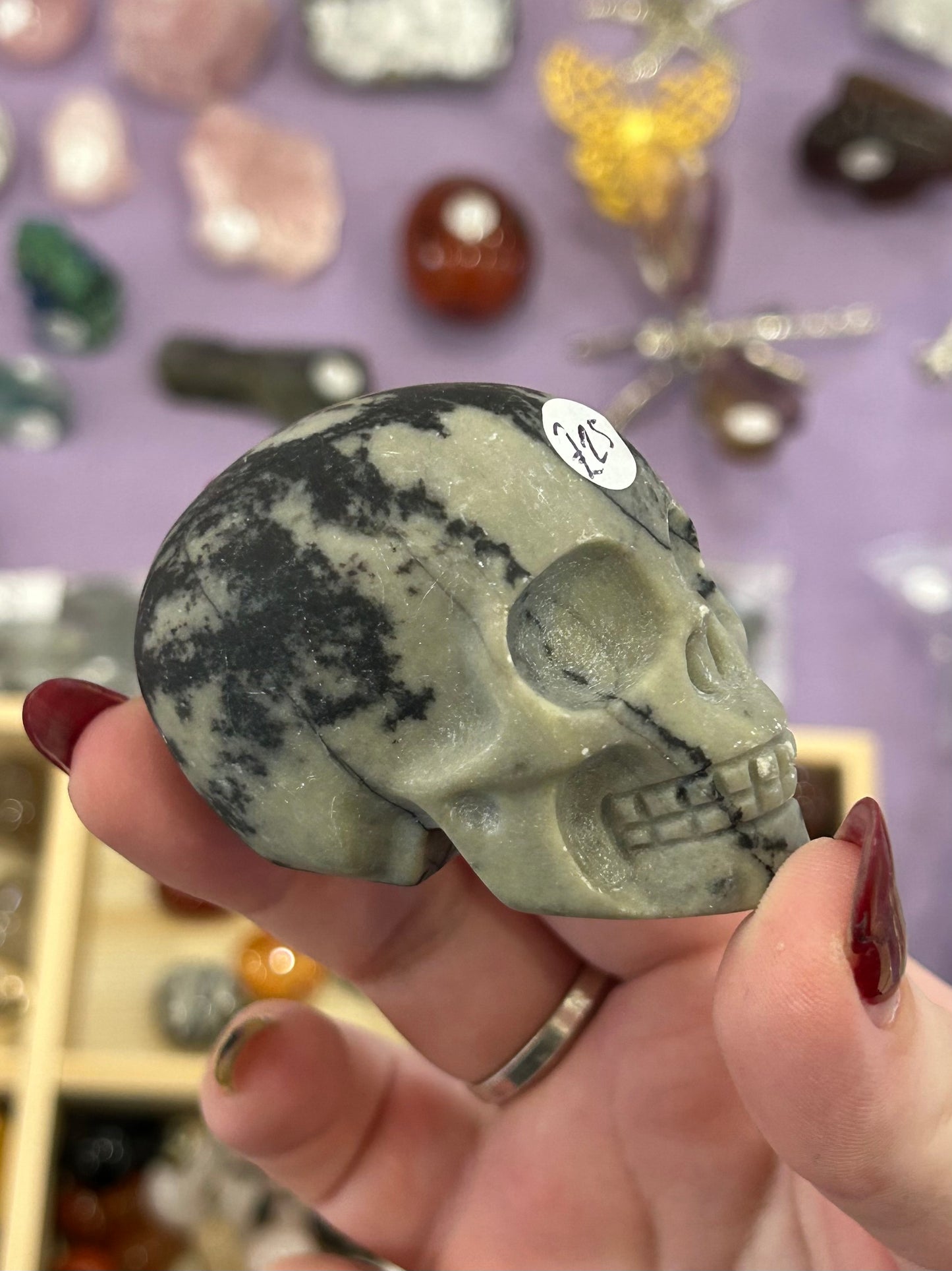 Jasper Skull