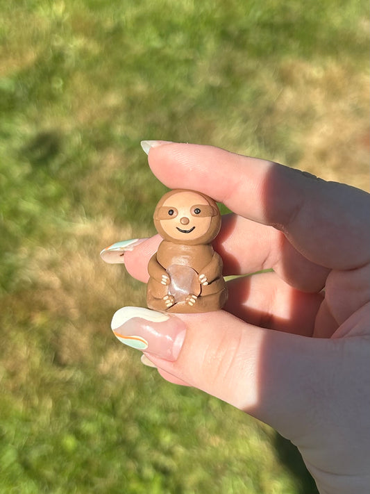 Sloth worry sculpture