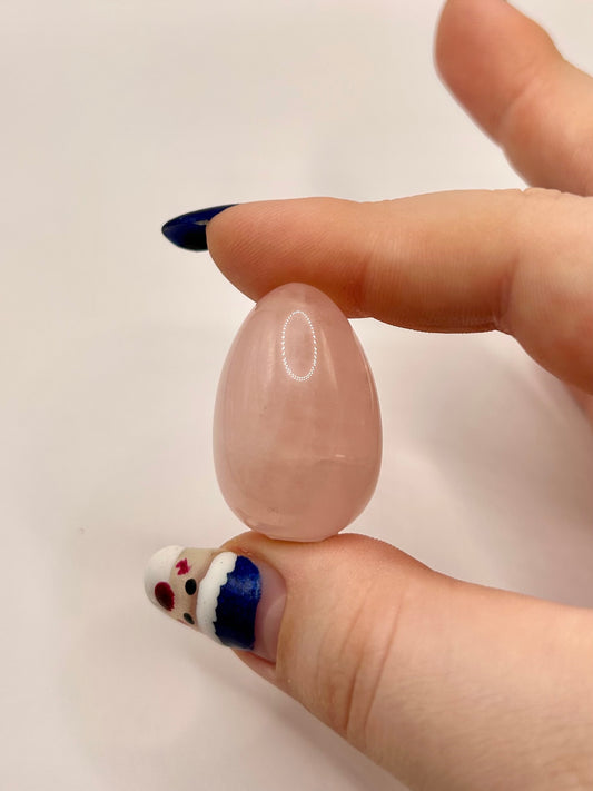 Rose quartz egg