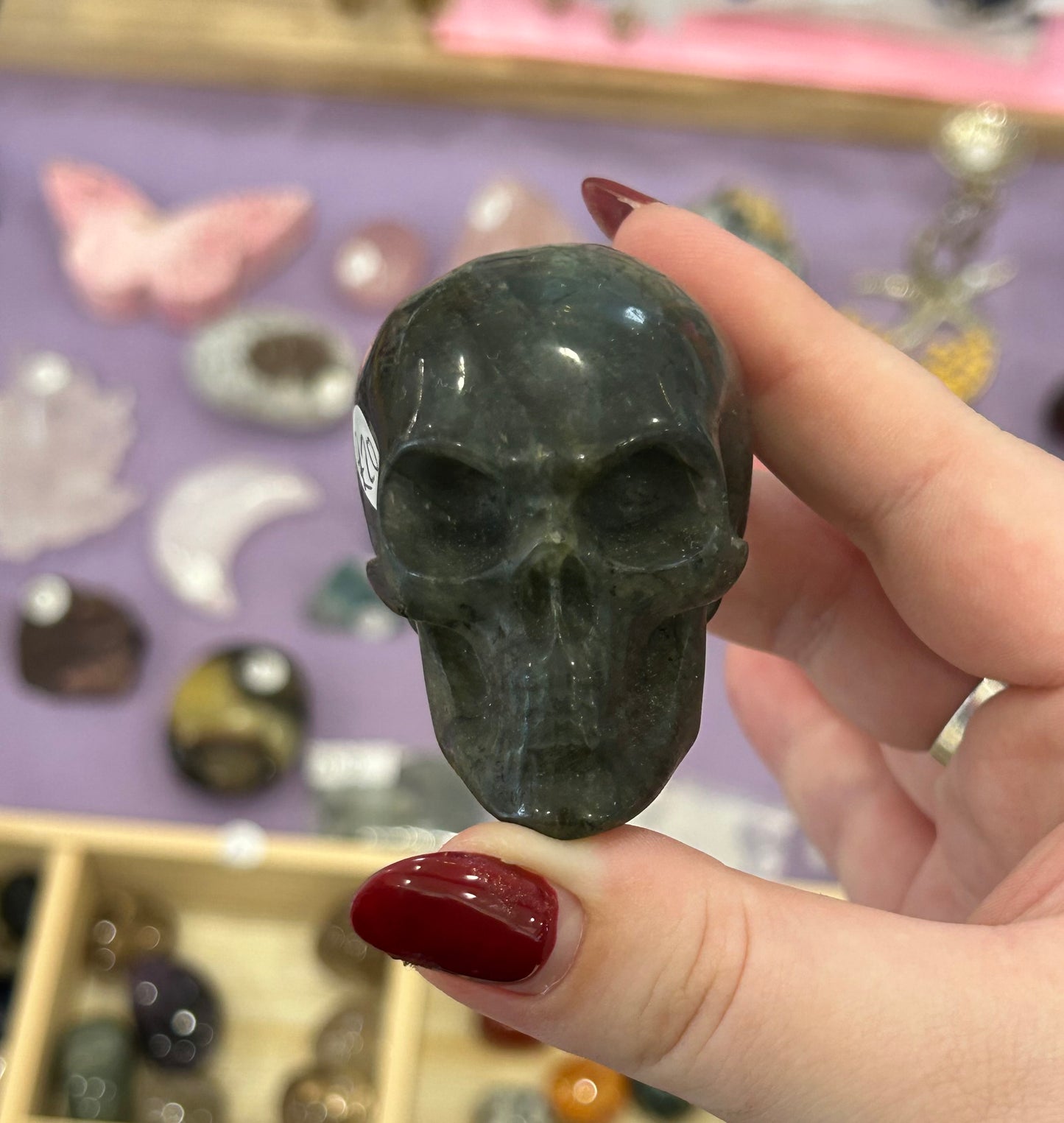 Labradorite skull