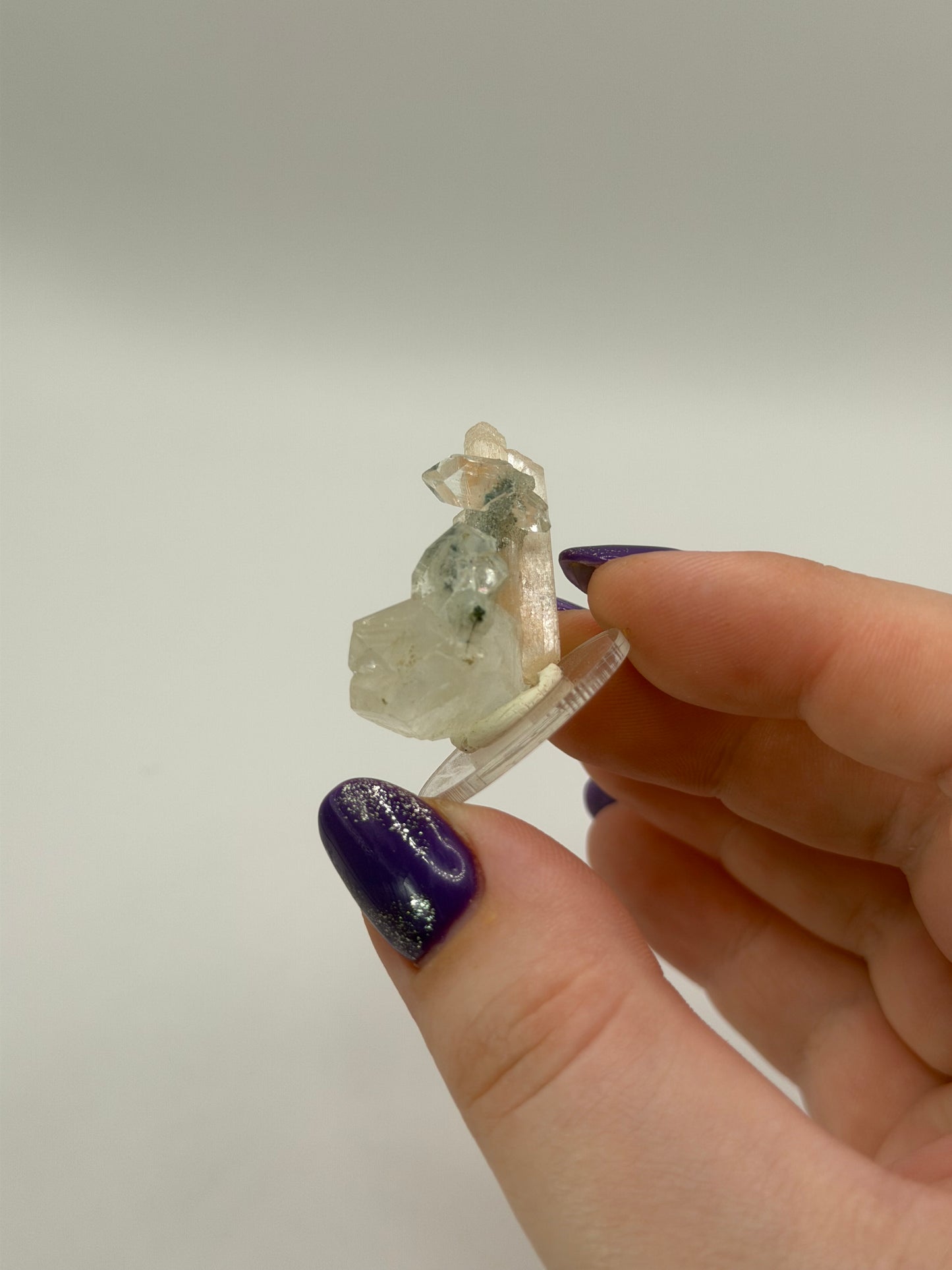 Diamond Apophyllite with stillbite