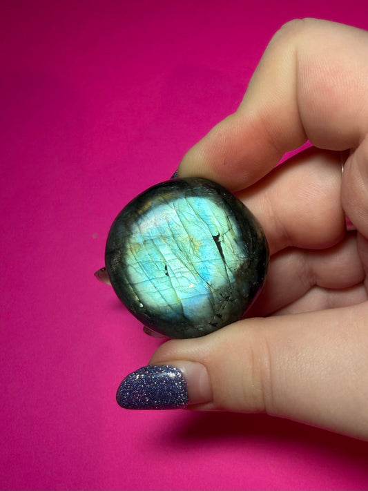 Blue flash labradorite palmstone