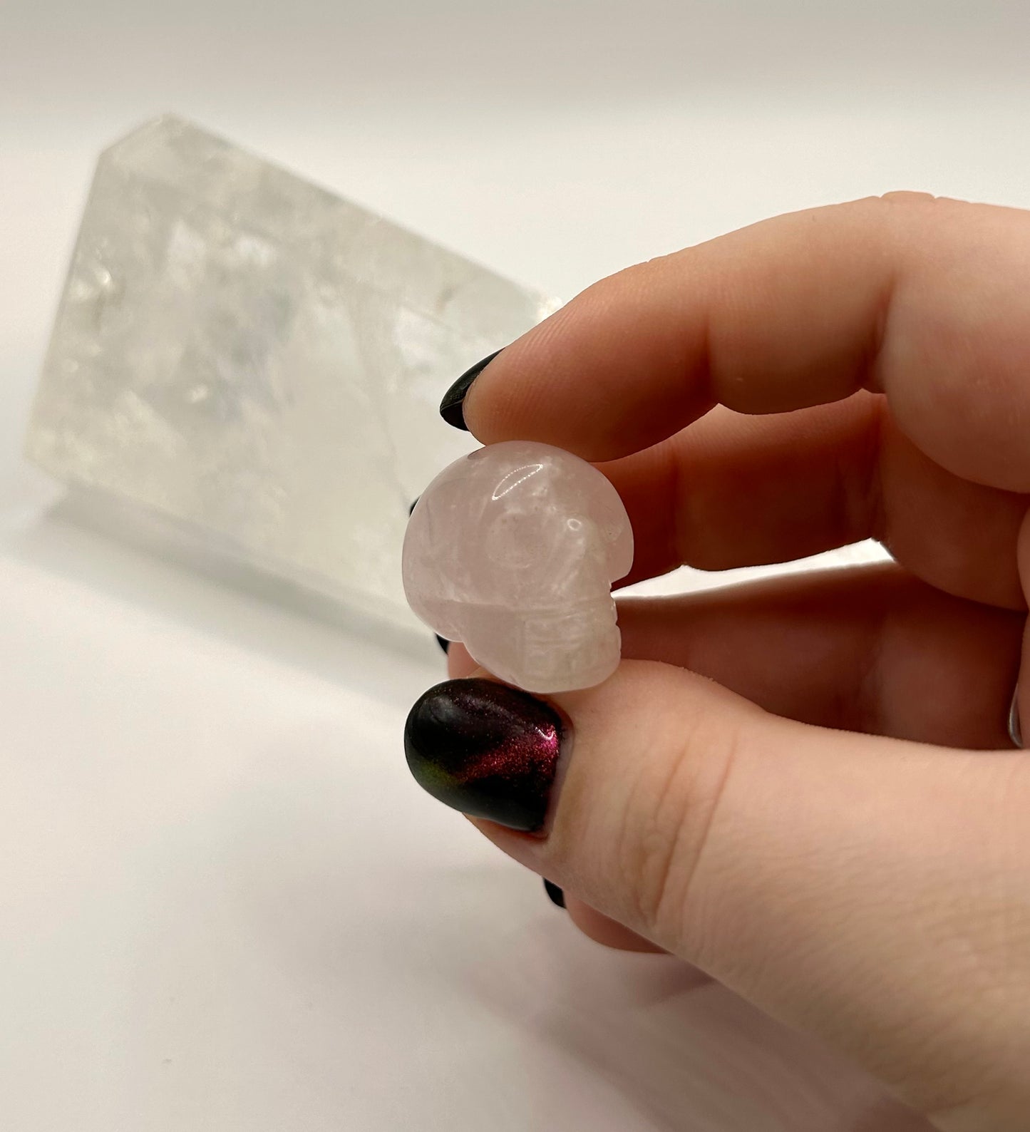 Rose quartz mini skull