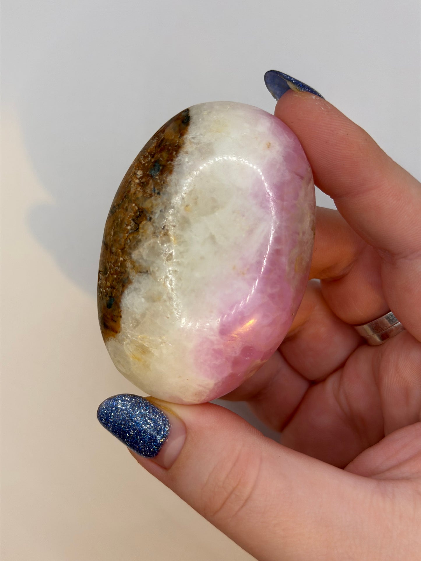 Pink aragonite palmstones