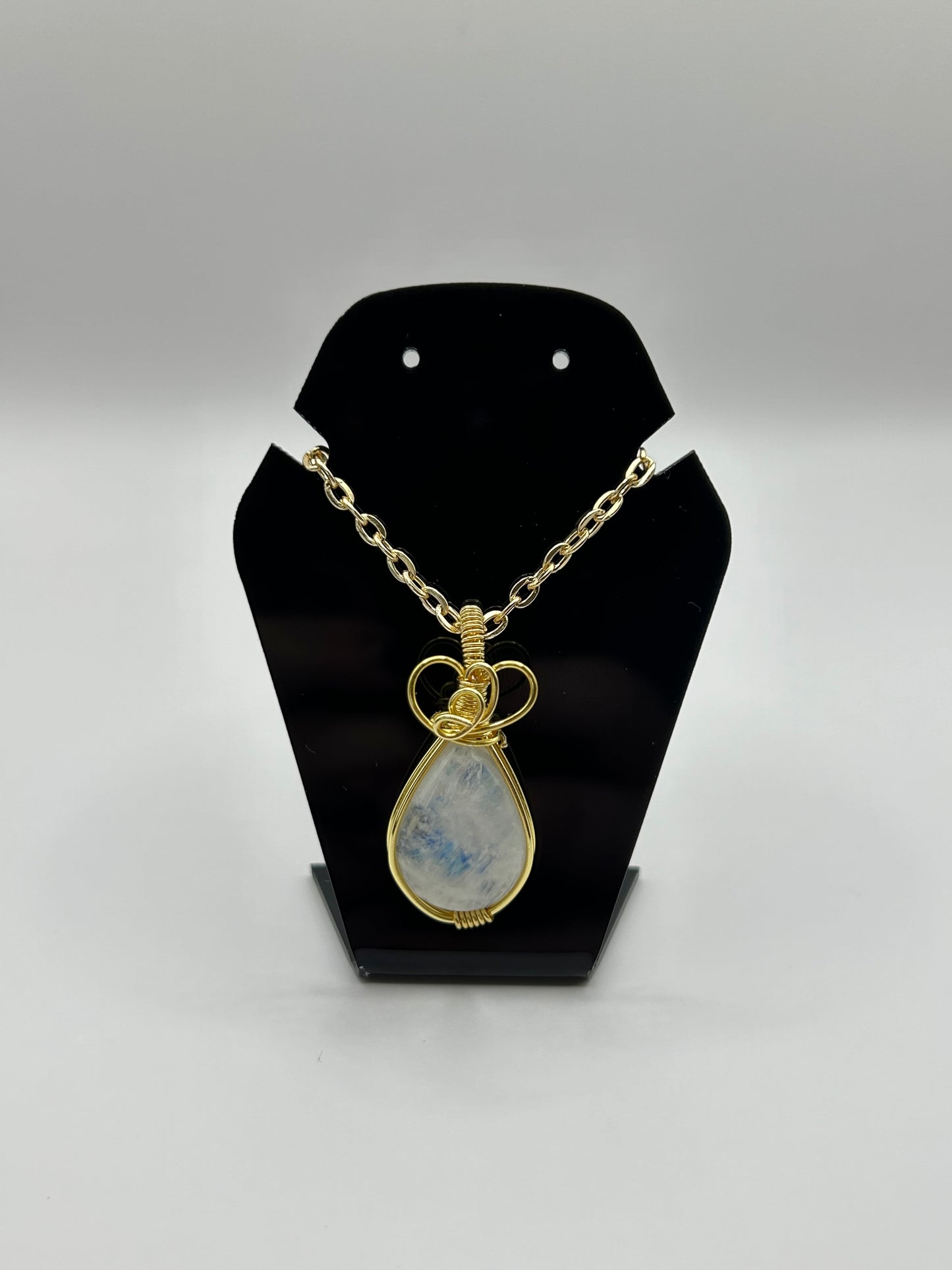 Moonstone pendant