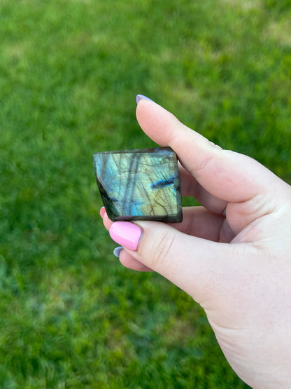 Labradorite Freeform’s