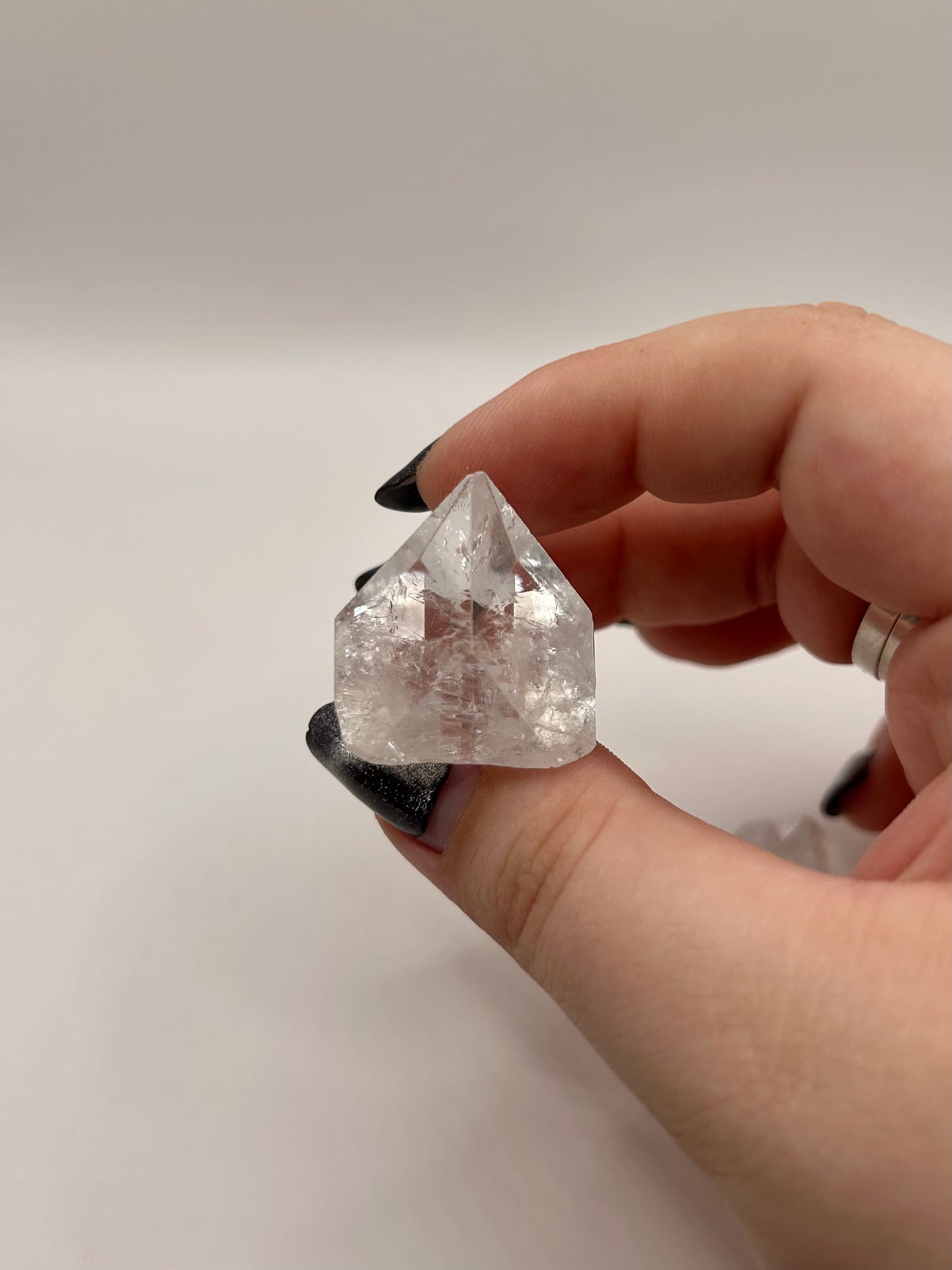 Apophyllite diamonds