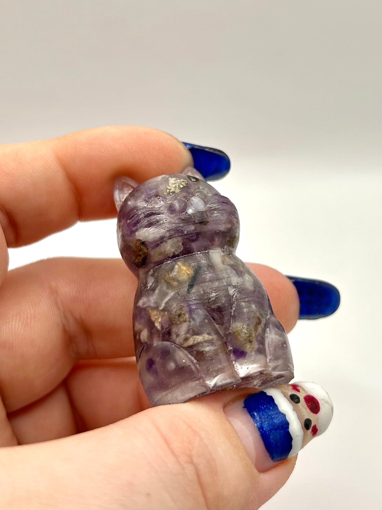 Amethyst resin cat sculpture