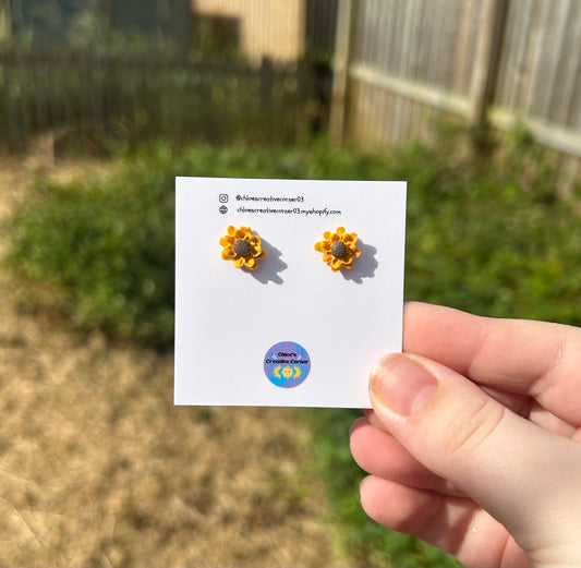 Sunflower studs